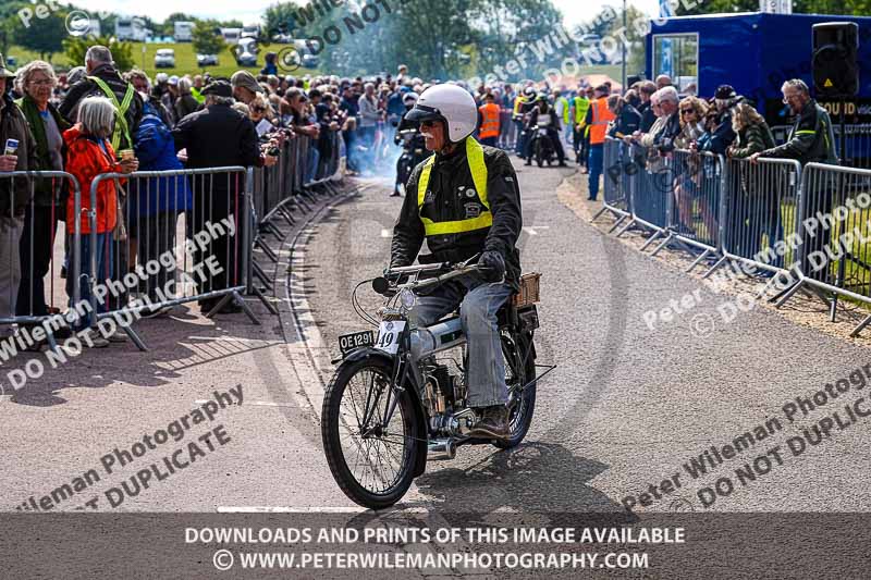 Vintage motorcycle club;eventdigitalimages;no limits trackdays;peter wileman photography;vintage motocycles;vmcc banbury run photographs